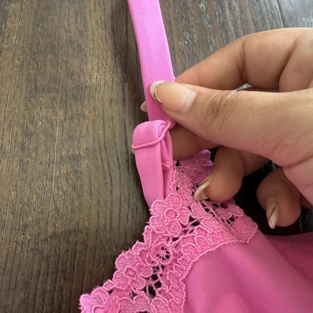 Skims Bra Womens‎ 32DDD Pink Lace Underwire Adjustable Straps Unlined Intimates - Picture 3 of 6